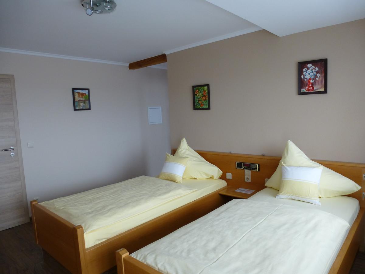 Hotel-Gasthof "Zum Bartl" ซูลซ์บาค-โรเซนแบร์ก ภายนอก รูปภาพ