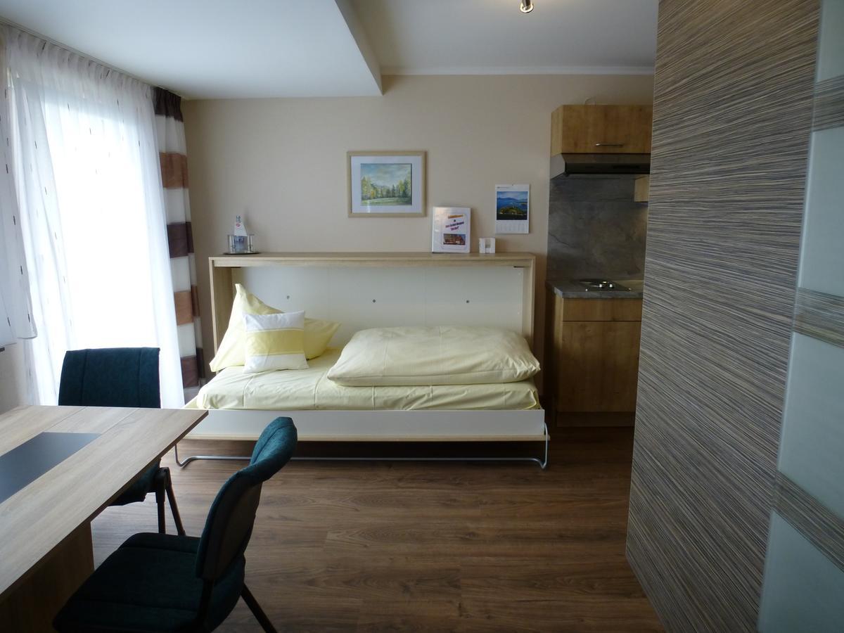 Hotel-Gasthof "Zum Bartl" ซูลซ์บาค-โรเซนแบร์ก ภายนอก รูปภาพ