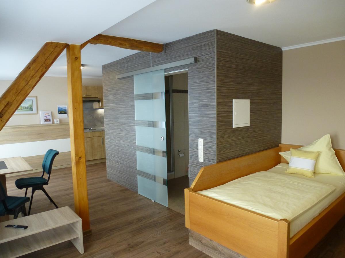 Hotel-Gasthof "Zum Bartl" ซูลซ์บาค-โรเซนแบร์ก ภายนอก รูปภาพ